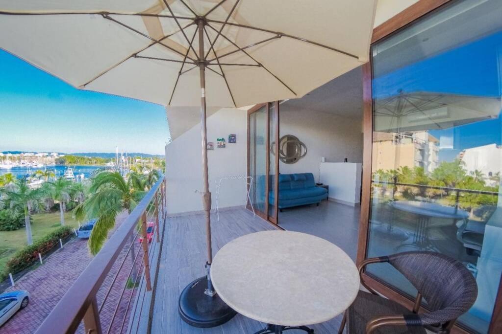 Modern Stylish Apt. Steps Away From The Beach Nuevo Vallarta Exterior photo