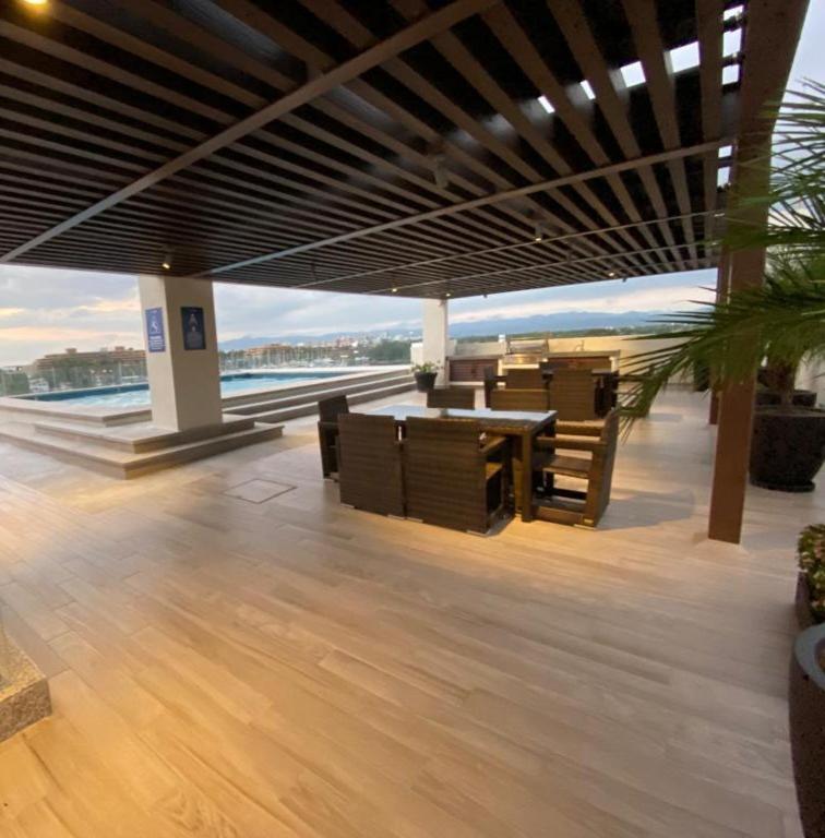 Modern Stylish Apt. Steps Away From The Beach Nuevo Vallarta Exterior photo