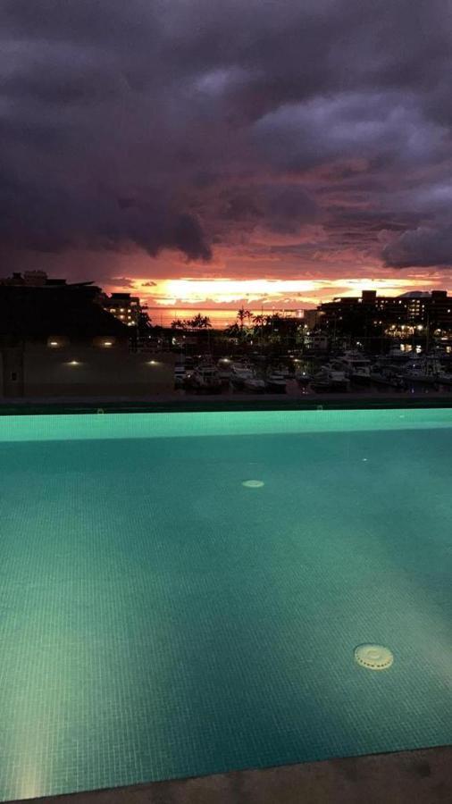 Modern Stylish Apt. Steps Away From The Beach Nuevo Vallarta Exterior photo